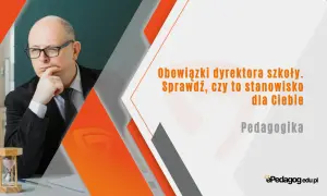 Zamyślony dyrektor szkoły w okularach, z dłonią na podbródku, zastanawia się nad obowiązkami. Czy to stanowisko jest dla Ciebie?