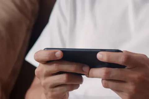 Czy gry mobilne przejmują polski rynek gier online?