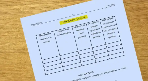 Formularz "Program wycieczki" z polami do wypełnienia: data, trasa, cel, nocleg i wyżywienie. Idealny do planowania szkolnej wycieczki.