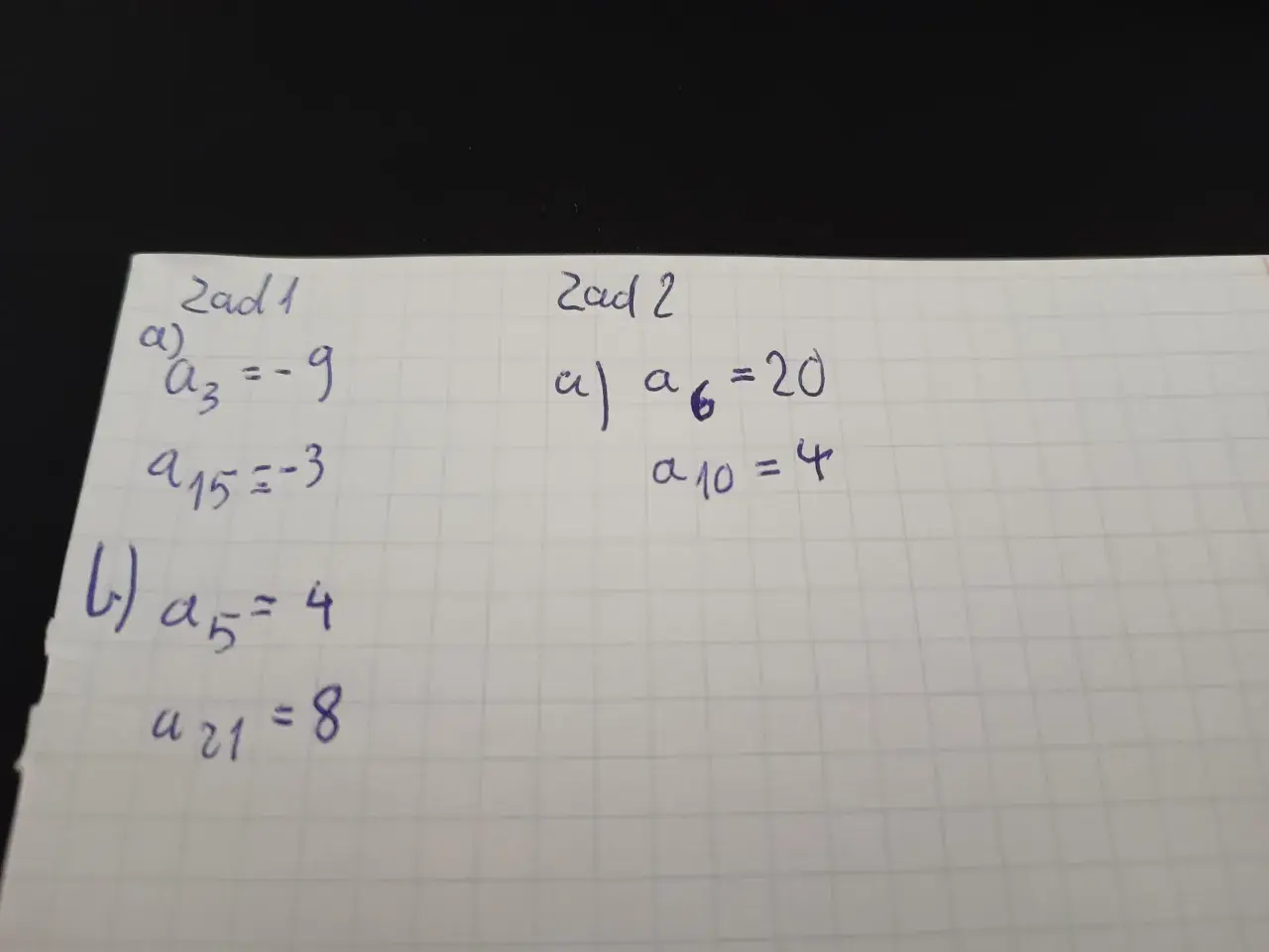 Zadania z matematyki: obliczanie wyrazów ciągu arytmetycznego i jego sumy. Widać dane: a₃=-9, a₁₅=-3, a₅=4, a₂₁=8 oraz a₆=20, a₁₀=4.