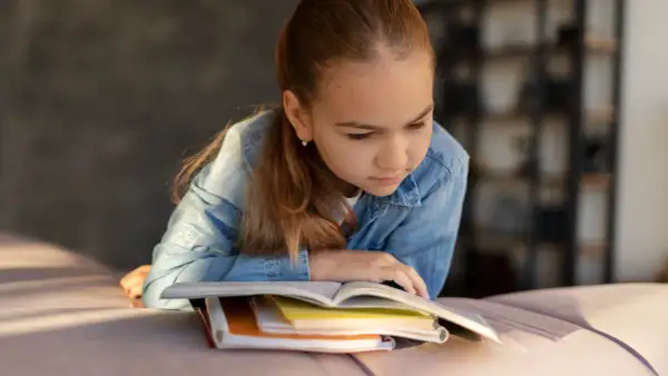 Dysleksja rozwojowa: Jak rozpoznać i mądrze wspierać dziecko?