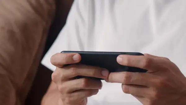 Czy gry mobilne przejmują polski rynek gier online?
